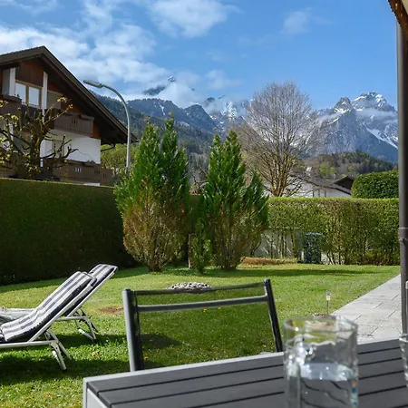 Sonnenstrahl Γκάρμις-Παρτενκίρχεν